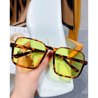 1Pair Fashionable Big Square Frame Sunglasses - Leopard