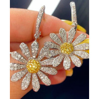 1Pair Rhinestone Decor Daisy Shaped Hook Earrings - silver 1Pair Rhinestone Decor Daisy Shaped Hook Earrings - silver