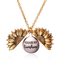 1pc Engraved Hidden Message You Are My Sunshine Sunflower Locket Necklace - gold 1pc Engraved Hidden Message You Are My Sunshine Sunflower Locket Necklace - gold