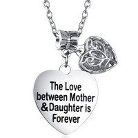 1pc Mother's Day Gift The Love Between Mother And Daughter Is Forever Heart Pendant Necklace - white