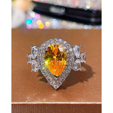 1pc Water Drop Shaped Rhinestone Ring - yellow