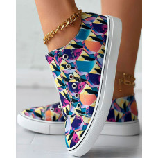 Abstract Geometric Print Eyelet Canvas Slip On Sneakers - Multicolor