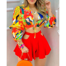 Allover Print Lantern Sleeve Crop Top & Cutout Plain Shorts Set - red