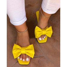 Bowknot Decor Square Toe Flat Slippers - yellow