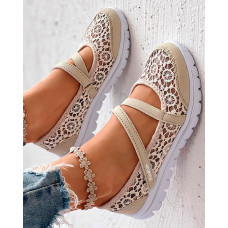 Contrast Lace Slip-on Casual Sneakers - beige