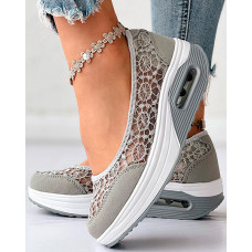 Contrast Lace Slip-on Sneakers - gray