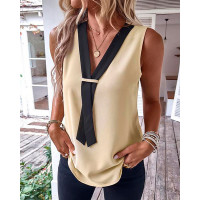 Contrast Paneled V-Neck Tank Top - Apricot