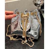 Crocodile Chain Drawstring Bucket Bag - silver