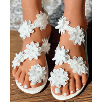 Floral Pattern Toe Ring Beach Sandals - white