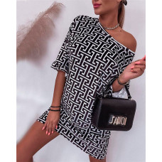 Geometric Print Bell Sleeve Casual Dress - black