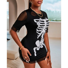 Halloween Fishnet Patch Skeleton Print T-Shirt Dress - black