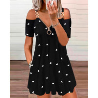 Heart Print Chain Decor Cold Shoulder Swing Dress - black