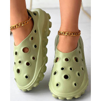 Hollow Out Soft Clog Slippers - green