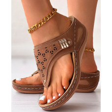 Hollow Out Wedge Flip Flops - brown