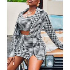 Houndstooth Print Buttoned Crop Blazer Coat - black