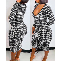 Houndstooth Print Drawstring Ruched Bodycon Dress - blackwhite