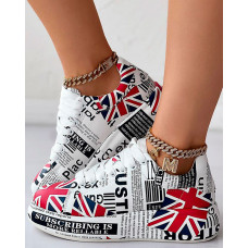 Independence Day Newpaper Flag Print Casual Sneakers - white