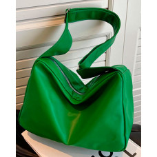 Large Capacity Zipper Detail Shoulder Bag - green