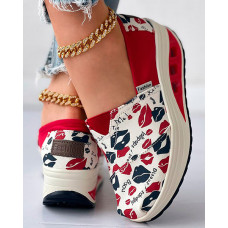 Lip Letter Print Slip-on Sneakers - red