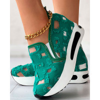 Mesh Patch Denim Raw Hem Muffin Sneakers - green