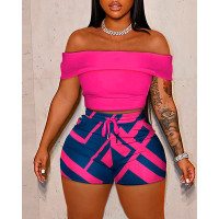 Off Shoulder Crop Top & Geometric Print Shorts Set - rose red