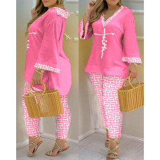 Plus Size Faith Geometric Print Bell Sleeve Top & Pants Set - pink