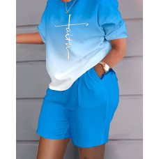 Plus Size Faith Print Ombre Top & Pocket Design Shorts Set - blue