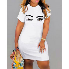 Plus Size Figure Print Casual Tee Dress - white