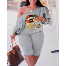 Plus Size Queen Lip Print Skew Neck Top & Shorts Set - gray