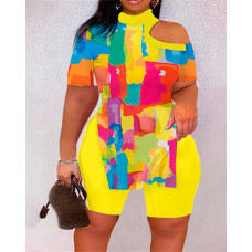 Plus Size Tie Dye Print Cold Shoulder Top & Shorts Set - Multicolor