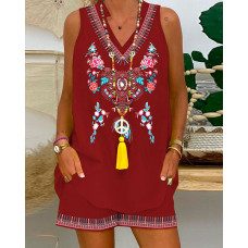 Tribal Floral Print Notch Neck Top & Shorts Set - Wine red