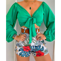 V-Neck Long Sleeve Tie Front Crop Top & Tropical Print Shorts Set - green