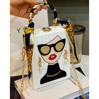 Vintage Figure Pearls Decor Evening Phone Bag - white