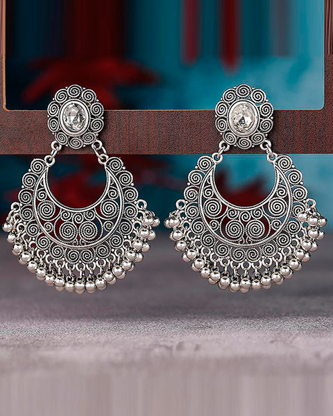 1Pair Hollow Out Faux Bell Tassel Design Hoop Earrings - silver 1Pair Hollow Out Faux Bell Tassel Design Hoop Earrings - silver