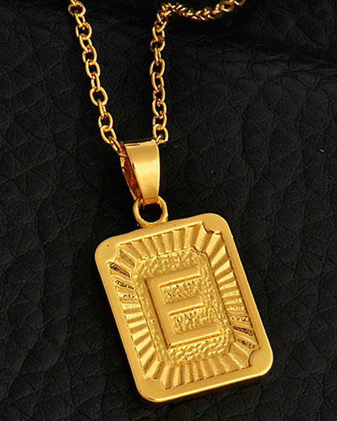 1pc Letter Embossed Square Pendant Necklace - style5 1pc Letter Embossed Square Pendant Necklace - style5